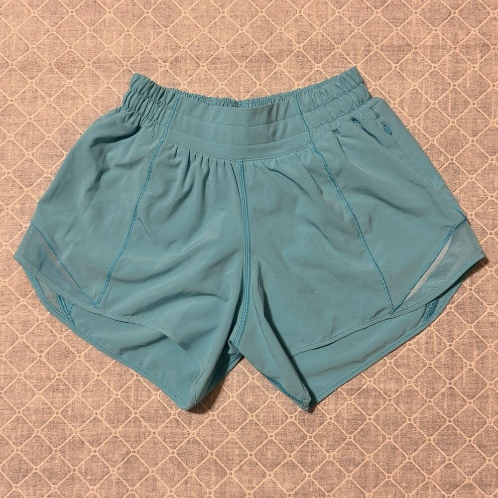 Lululemon Hotty Hot LR 4” Shorts Blue Size 2 Running Athletic Lined